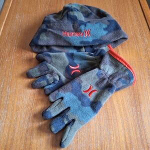 Hurley Kid's youth boy fleece beanie & gloves set in green camo orange spellout